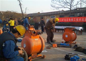 冀中能源峰峰集团新三矿北区开展电修工技术比武活动