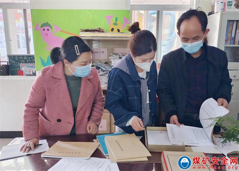 安徽庐江：县教体局、市监局深入郭河镇督查春季校园食堂食品安全