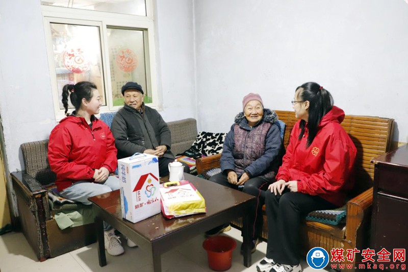 山东能源新矿集团：暖冬行动传递“娘家人”温度
