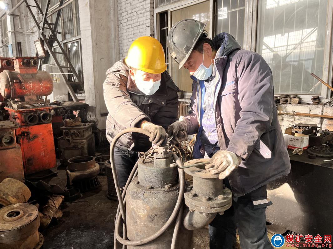 河南能源义煤公司石壕煤矿：全方位查隐患 无死角保安全