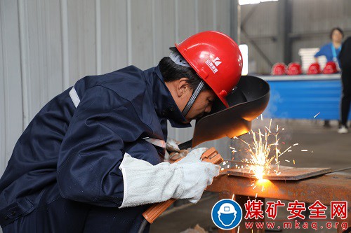 山西焦煤汾西矿业工程建设公司电焊工技能大赛点燃技能之火